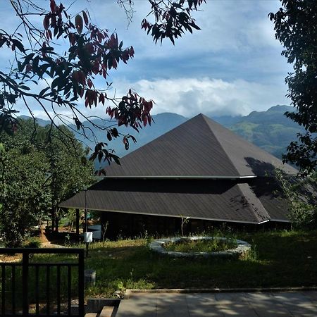 Sattva-The Awakening Garden Hotel Kakkadampoyil Bagian luar foto