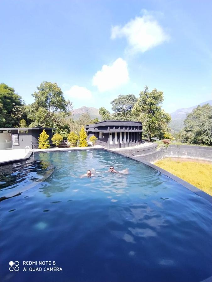 Sattva-The Awakening Garden Hotel Kakkadampoyil Bagian luar foto