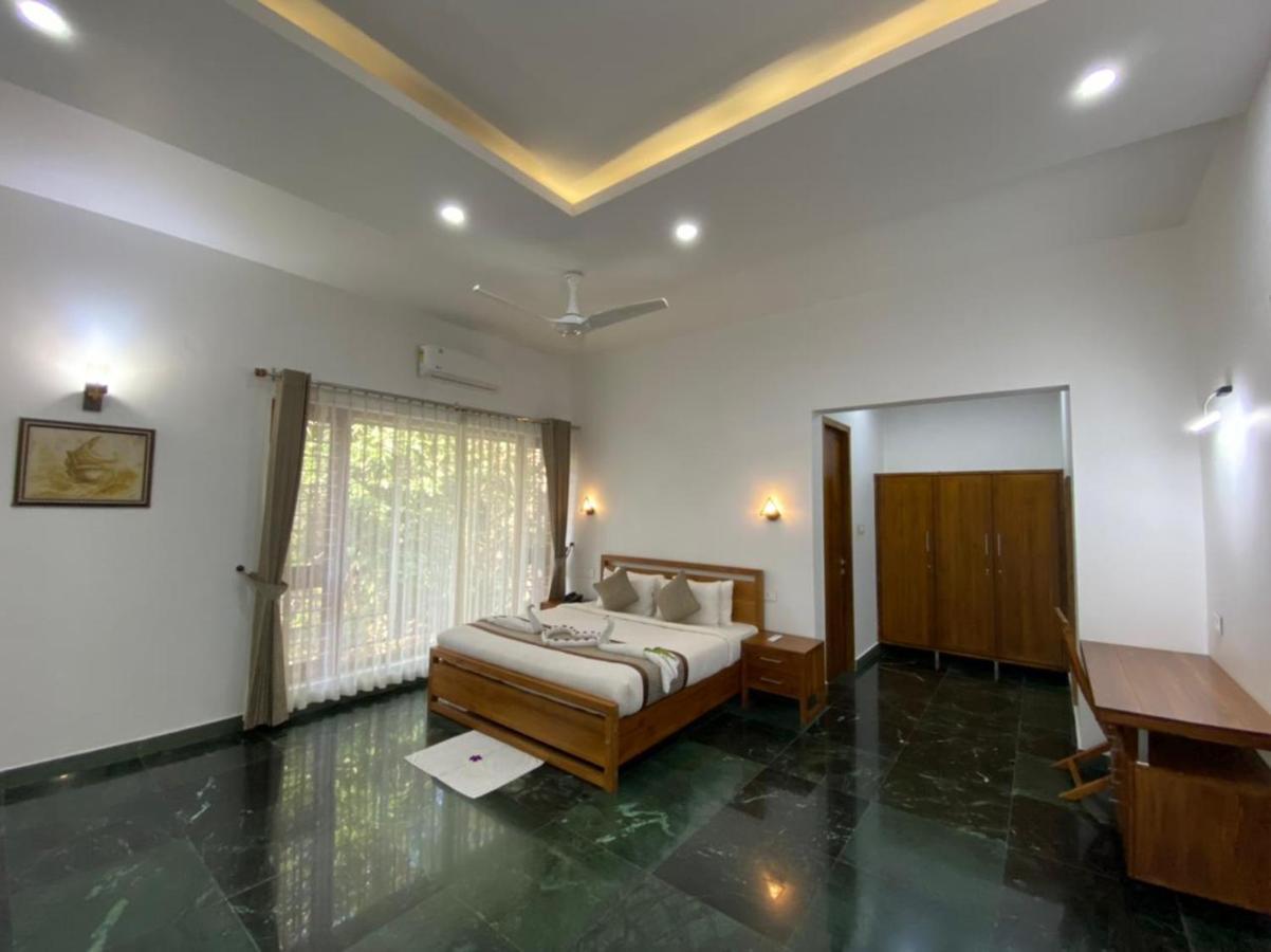 Sattva-The Awakening Garden Hotel Kakkadampoyil Bagian luar foto